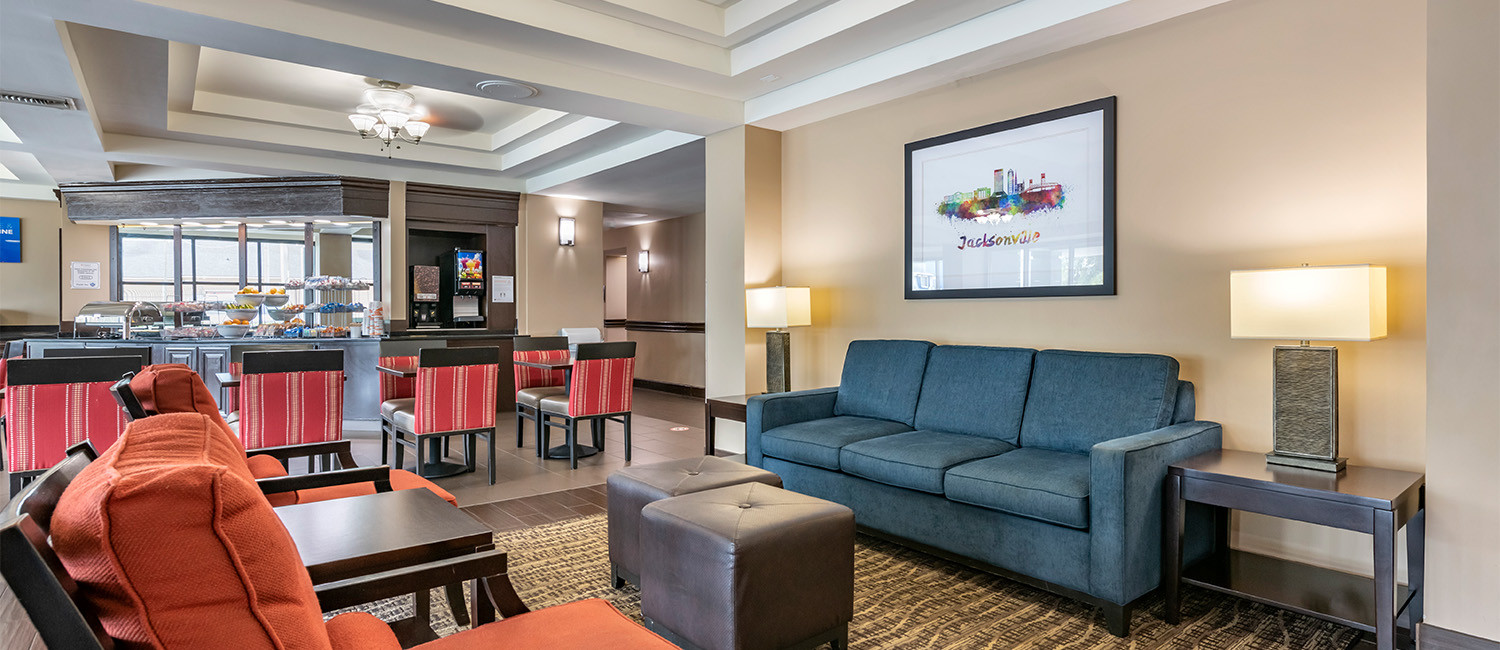 Explore Comfort Suites Baymeadows